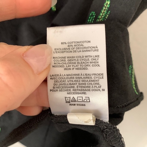 Express One Eleven Cacti Sleeveless Tank Top - Picture 6 of 7